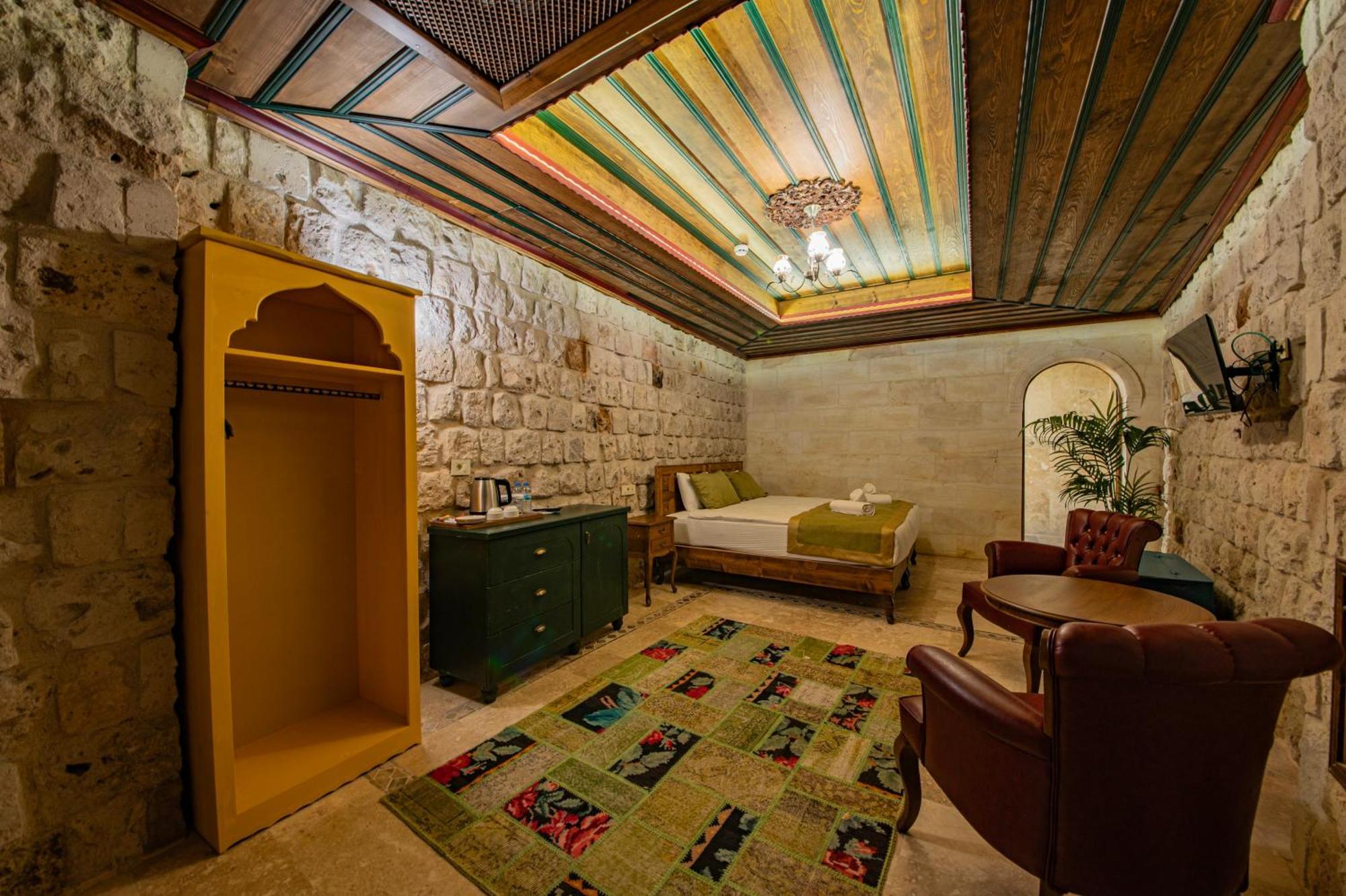 Sobek Stone House Cappadocia Bed & Breakfast Невшехир Екстериор снимка
